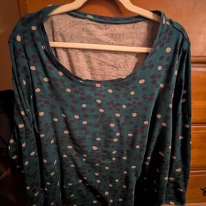 Daisy Fuentes Teal and White Polka Dot Long Sleeve Top